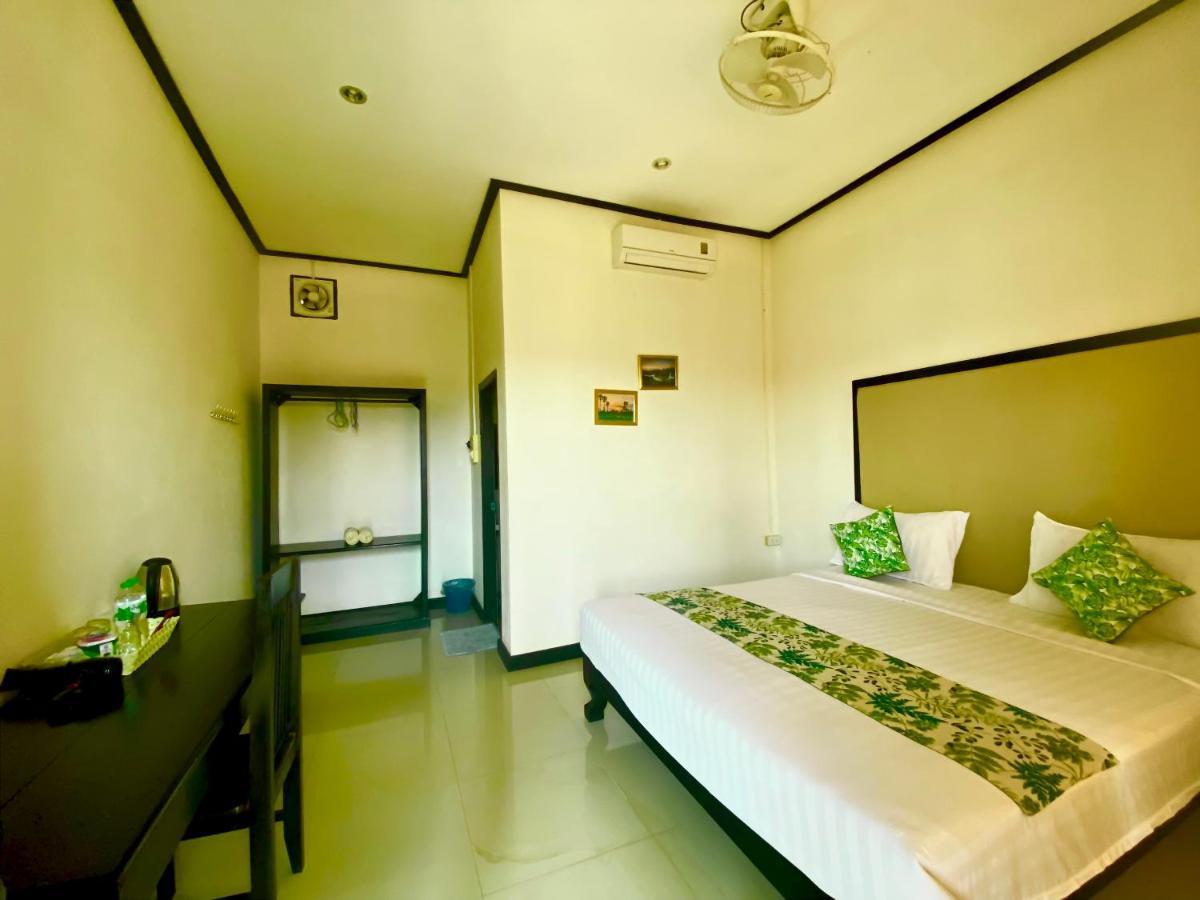 Green Guesthouse Dondet Ban Dondét Esterno foto